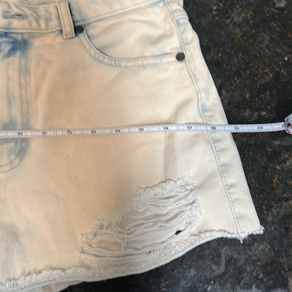 Lost in Paradise Jeans Shorts Off White size Large - Picture 6 of 8
